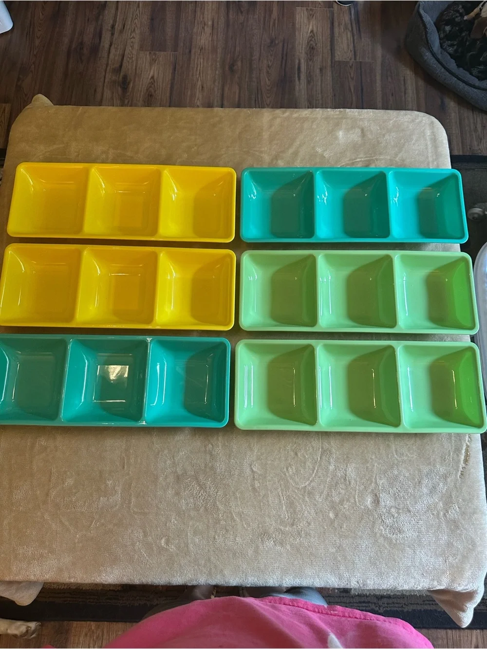 Multi-Pack Plastic Divided Serving Trays - Yellow, Teal, Light Green